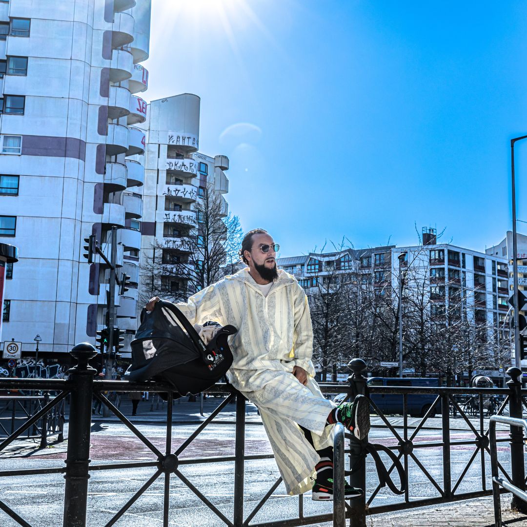 Maghreb Jalabiya - Real recognize Real – Größenvergleich