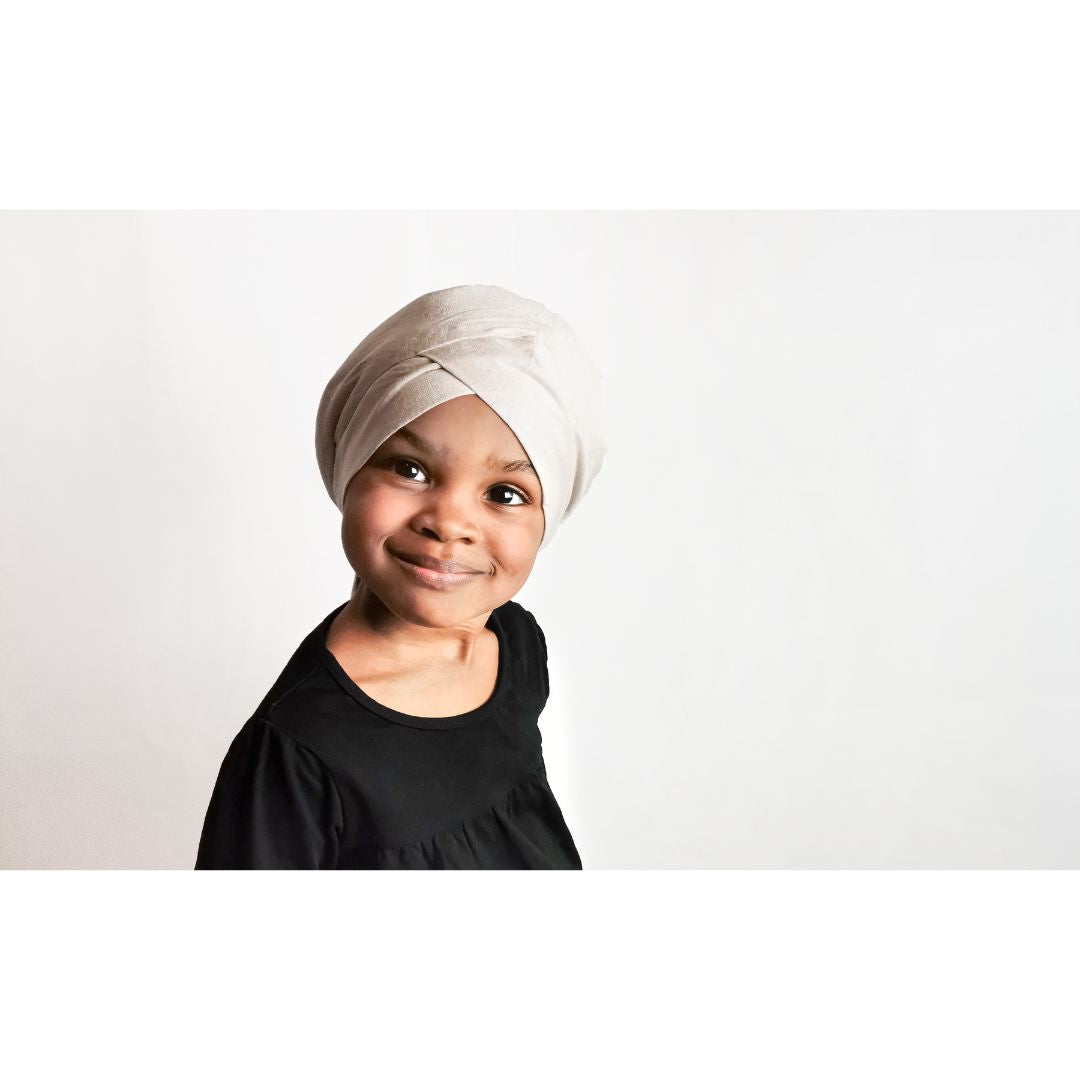 Bonnet Auswahl in Schwarz Weiss und Beige