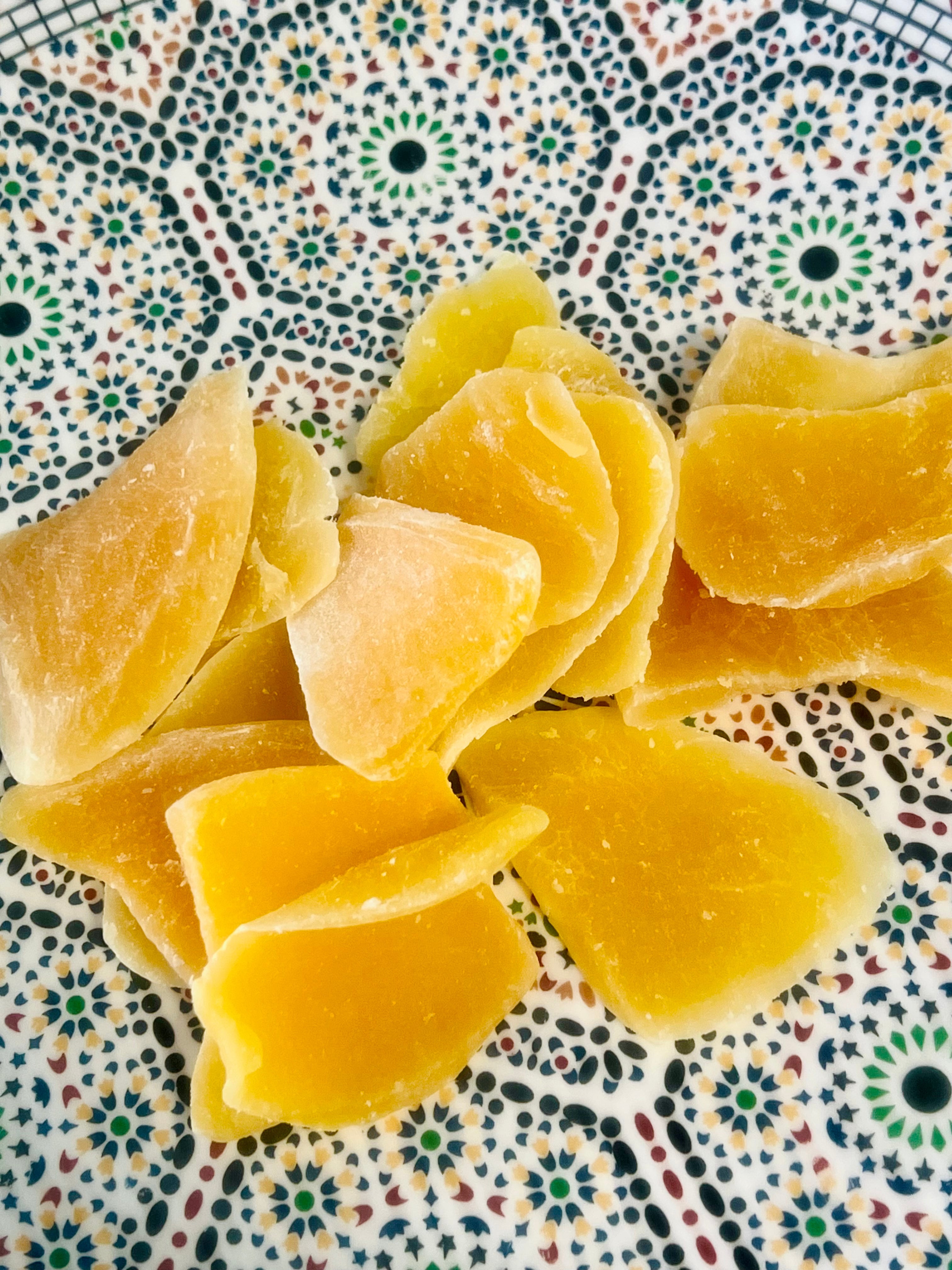 Trockenfrüchte, Nüsse & Halal Süssigkeiten