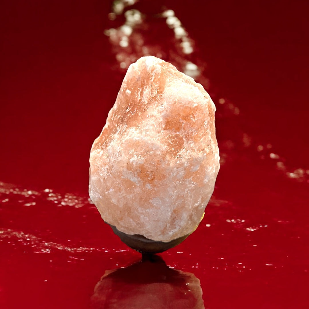 Salzkristall Lampe aus Himalaya Salz mit Kabel und Birne